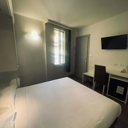 Hotel Holiday- Alla Finestrella Bologne Extérieur photo